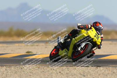 media/Mar-21-2025-CVMA Friday Practice (Fri) [[30cd4fe323]]/4-Racer 3/Session 6 (Turn 15)/